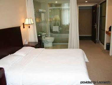Fengye Super8 Lujiazui Hotel Шанхай Екстериор снимка